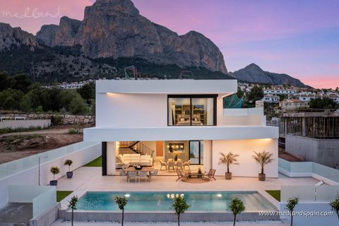 Villa i Polop, Alicante, Polop - € 860.000 | Ref: N-5624346 - foto 1