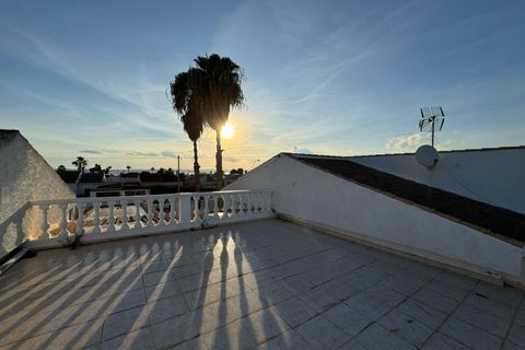 Villa i Torrevieja, Alicante, Torrevieja - € 289.000 | Ref: 21-SMK06-776 - foto 17