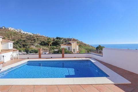 Villa i Torrox, Malaga, Torrox - € 740.000 | Ref: 10781-AF4537 - foto 41