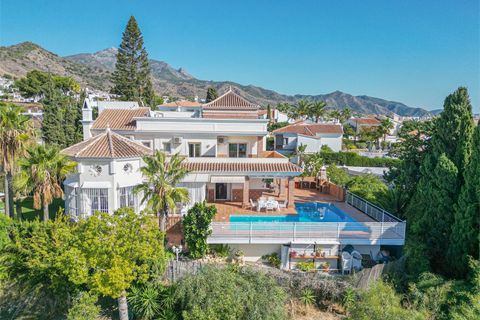Villa i Nerja, Malaga, Nerja - € 2.700.000 | Ref: 10781-AF4556 - foto 1
