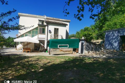 Villa a Penne, Pescara, Penne - € 85.000 | Ref: AR523 - foto 5