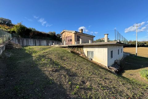 Villa i Fermo, Fermo, Fermo - € 250 000 | Ref: VV449 - foto 2
