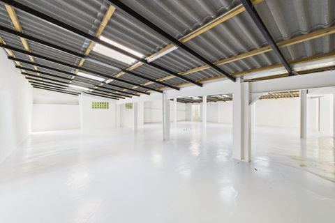 Erhvervsejendom i Ajaccio, Corse-du-Sud, Ajaccio - € 680.000 | Ref: VP1059-MAXIMMO - foto 4