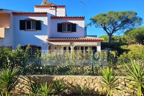 Villa i Quarteira, Faro, Quarteira - € 699.000 | Ref: HAB-Q5 - foto 1