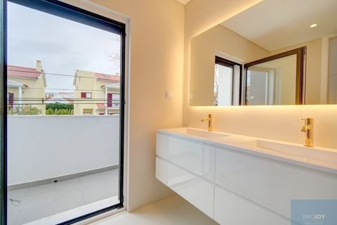 Villa a Cascais, Lisbon, Cascais - € 2.100.000 | Ref: MORJL035.1 - foto 23