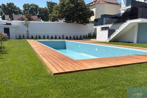 Villa a Cascais, Lisbon, Cascais - € 2.100.000 | Ref: MORJL035.1 - foto 41