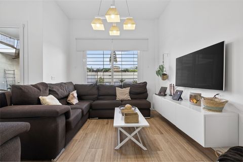 Villa a Sevilla, Sevilla, Sevilla - € 495.000 | Ref: 961d93bc-8e4e-47d1-a - foto 3