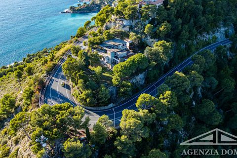 Villa a Ventimiglia, Imperia, Ventimiglia - € 4.800.000 | Ref: AG-DOM F159 - foto 21