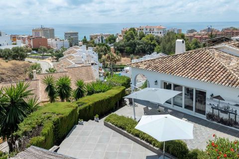 Villa i Fuengirola, Malaga, Fuengirola - € 1.175.000 | Ref: R5104207 - foto 4