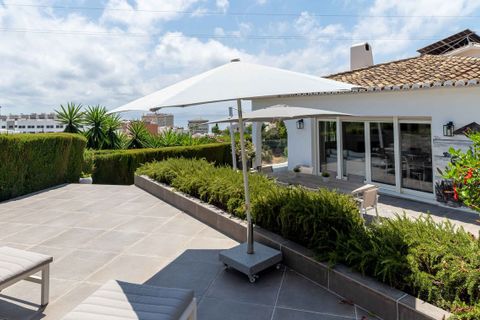 Villa i Fuengirola, Malaga, Fuengirola - € 1.175.000 | Ref: R5104207 - foto 22