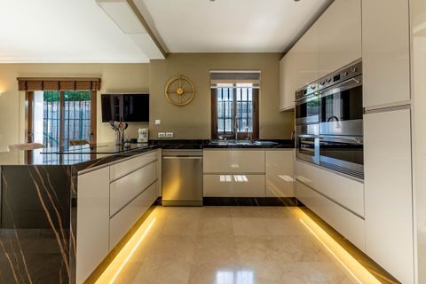 Villa a Mijas Golf, Malaga, Mijas Golf - € 1.500.000 | Ref: R5231095 - foto 3