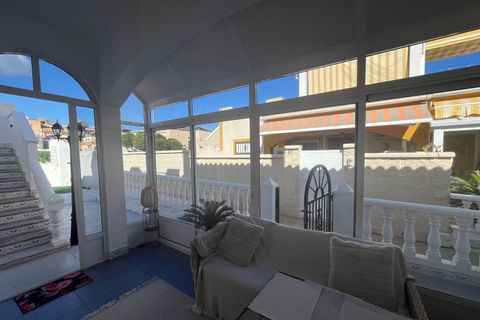 Bungalow i Punta Prima, Alicante, Punta Prima - € 209.999 | Ref: 200-4458 - foto 25