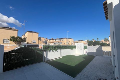 Bungalow i Punta Prima, Alicante, Punta Prima - € 209.999 | Ref: 200-4458 - foto 38