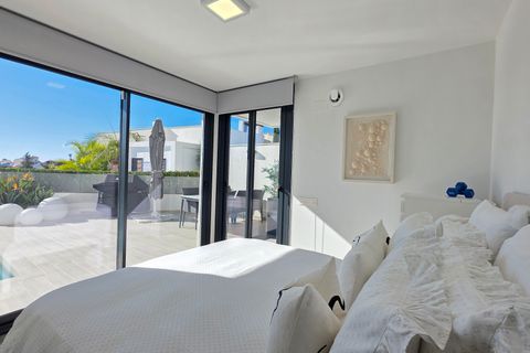 Wohnung in Nerja, Malaga, Nerja - € 799.000 | Ref: V0261 - Foto 11