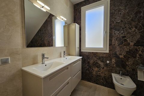 Villa i La Zenia, Alicante, La Zenia - € 1.500.000 | Ref: AG19MLSC7131862 - foto 17