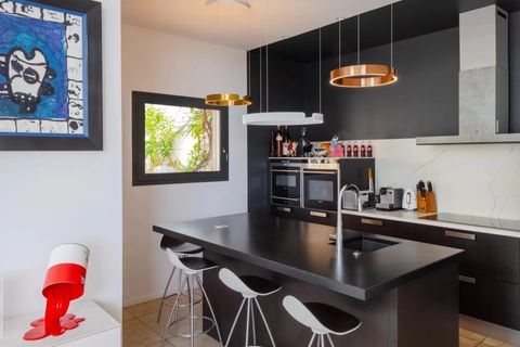 Villa i Marseille, Bouches-du-Rhone, Marseille - € 1.370.000 | Ref: HH-16002894 - foto 4