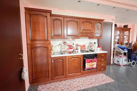 Rækkehus i Manfredonia, Foggia, Manfredonia - € 320.000 | Ref: VIA ANTONIO CATERINO - foto 12