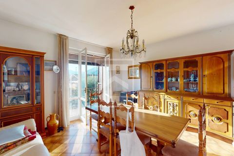 Villa a Salo, Brescia, Salo - € 399.000 | Ref: 33091003-162 - foto 2