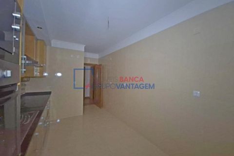 Apartament a Amadora, Lisbon, Amadora - € 516.000 | Ref: A-29955 - foto 8