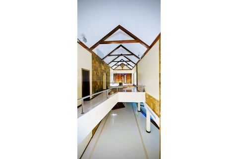 Villa i Belas, Lisbon, Belas - € 2.100.000 | Ref: RF-25-11/2025 - foto 34