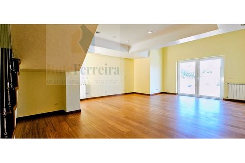 Villa i Belas, Lisbon, Belas - € 2.100.000 | Ref: RF-25-11/2025 - foto 50