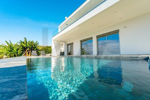 Byhus i Calheta, Madeira, Calheta - € 1.500.000 | Ref: KWPT-010688 - foto 1