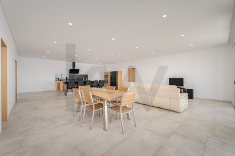 Byhus i Calheta, Madeira, Calheta - € 1.500.000 | Ref: KWPT-010688 - foto 35