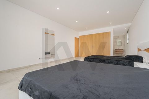 Byhus i Calheta, Madeira, Calheta - € 1.500.000 | Ref: KWPT-010688 - foto 39