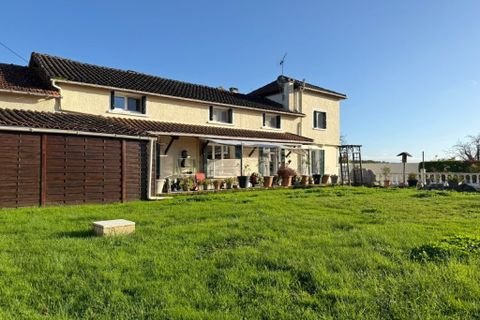 Villa a Mansle, Charente, Mansle - € 234.000 | Ref: r7388 - foto 3