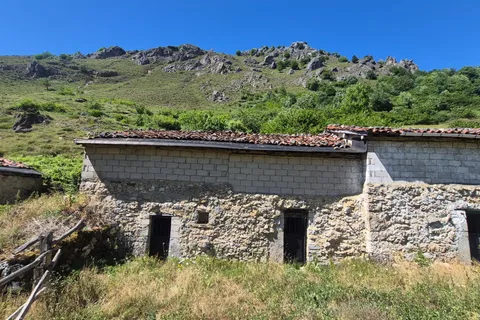 Masia a Aller, Asturias, Aller - € 19.500 | Ref: QPE003711/10606 - foto 6