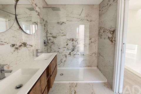 Rækkehus i Seixal, Setubal, Seixal - € 765.000 | Ref: 757632 - foto 23