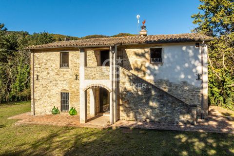 Landejendom i Montone, Perugia, Montone - € 390.000 | Ref: CBI160-2553-152 - foto 2