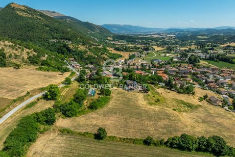 Villa i Scheggia e Pascelupo, Perugia, Scheggia e Pascelupo - € 395.000 | Ref: CBI160-2598-153 - foto 21