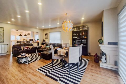 Villa i Aveiro, Aveiro, Aveiro - € 499.000 | Ref: AV2722 - foto 1