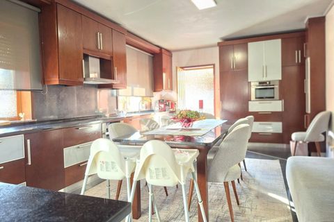 Villa i Santo Tirso, Porto, Santo Tirso - € 590.000 | Ref: 240-M-26022 - foto 11