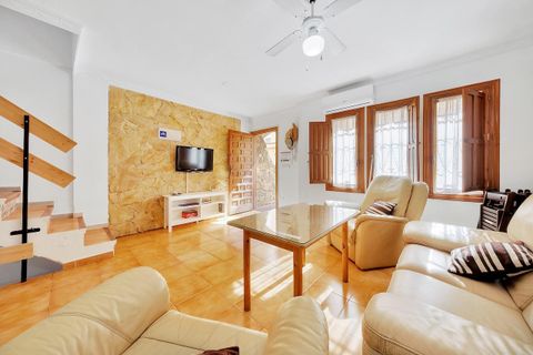 Bungalou a Torrevieja, Alicante, Torrevieja - € 250.000 | Ref: AM-02129/8919 - foto 2