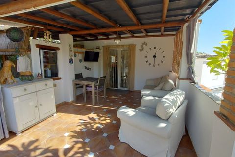 Villa in Almunecar, Granada, Almunecar - € 355.000 | Ref: PSRE-V1213 - foto 4