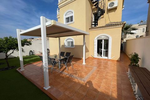 Villa i Torrevieja, Alicante, Torrevieja - € 399.000 | Ref: LG51/12918 - foto 29