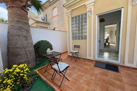 Villa i Torrevieja, Alicante, Torrevieja - € 399.000 | Ref: LG51/12918 - foto 37