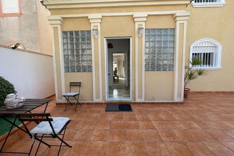 Villa i Torrevieja, Alicante, Torrevieja - € 399.000 | Ref: LG51/12918 - foto 40