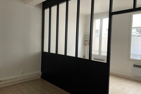 L'establiment comercial a Chartres, Eure-et-Loir, Chartres - € 6.600/mes | Ref: 429639B-BUSINESS - foto 2