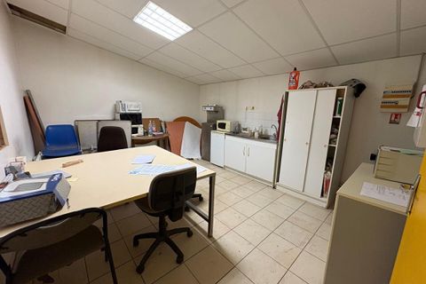 L'establiment comercial a Pons, Charente-Maritime, Pons - € 249.990 | Ref: 422745312B-TRF - foto 15
