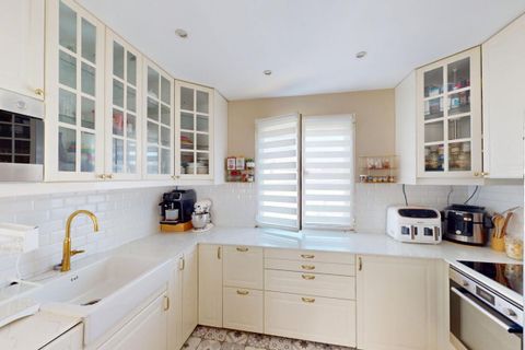 Villa i Pontault-Combault, Seine-et-Marne, Pontault-Combault - € 295.000 | Ref: 428447LPAP1LPAP - foto 4
