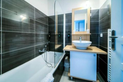 Erhvervsejendom i Frejus, Var, Frejus - € 92.000 | Ref: 7E3760C14DAB43BB - foto 6
