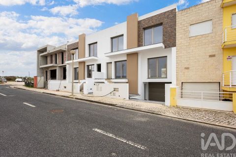 Byhus i Torres Vedras, Lisbon, Torres Vedras - € 565.000 | Ref: 123896 - foto 1