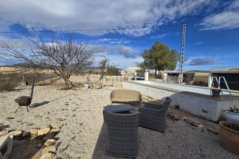 Villa a Monovar, Alicante, Monovar - € 200.000 | Ref: IVD13845 - foto 6