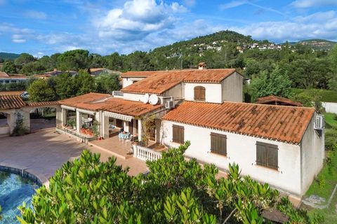 Villa i Roquebrune-sur-Argens, Var, Roquebrune-sur-Argens - € 1.050.000 | Ref: 11951 - foto 1