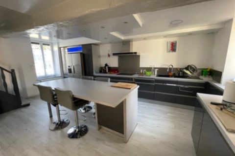 Villa a Aigre, Charente, Aigre - € 185.000 | Ref: 245_FLR-0025415 - foto 2