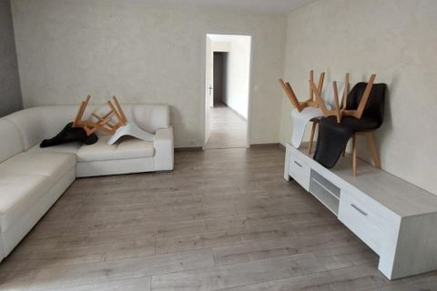Villa a Aigre, Charente, Aigre - € 185.000 | Ref: 245_FLR-0025415 - foto 6