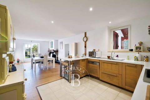 Villa a Saint-Palais, Pyrenees-Atlantiques, Saint-Palais - € 630.000 | Ref: M1785 - foto 9
